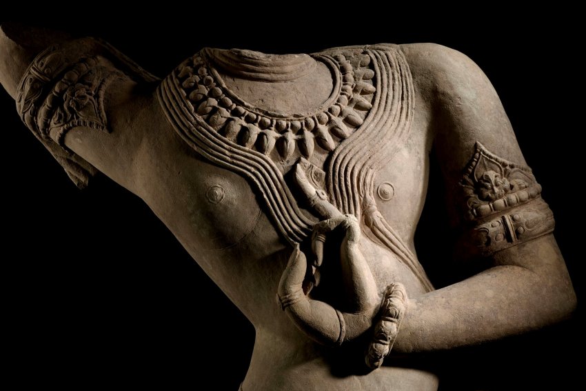 SANDSTONE HANUMAN TORSO