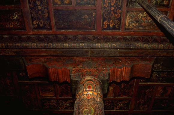  Ornate ceiling of Situ Rinpoche's quarters in Palpung.