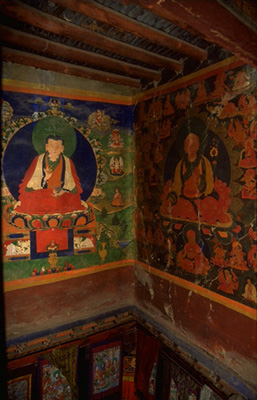 One wall (left) of Baiya's upper gallery has already been repainted, but the new paintings use cheap acrylic pigments and cannot match the craftsmanship of the original


