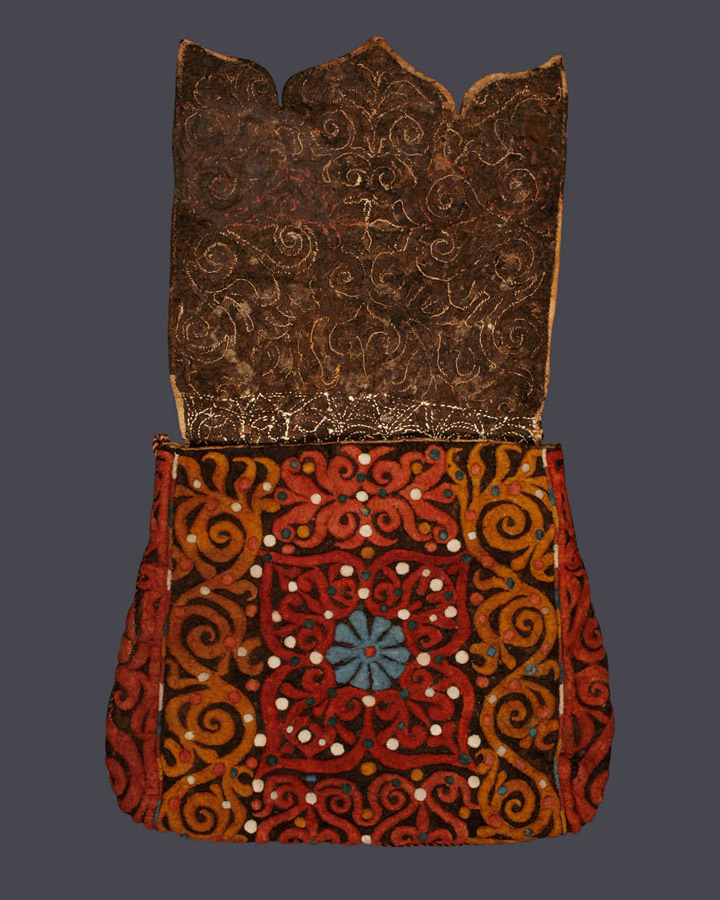 Woolen felt bag with appliqu� felt decorations and flower