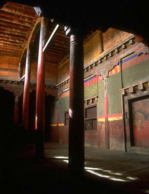 Grand entrance hall to Situ Rinpoche's quarters.