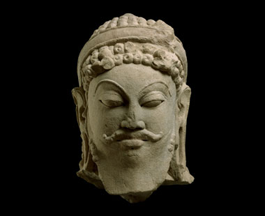 Royal portrait head