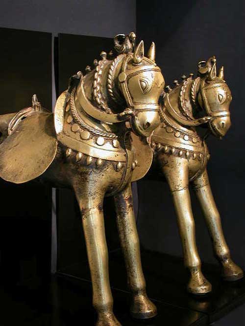 Pair of bronze horses.