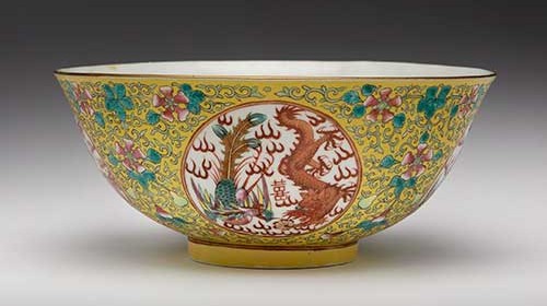 Bowl with dragons, phoenixes, gourds, and characters for happiness.