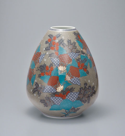 Imaizumi Imaemon XIV. <i>Vase with Zuika (Mullein) flower patterns</i>