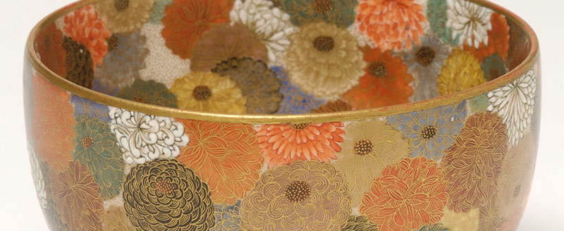 Miyagawa Kōzan: bowl with chrysanthemumsn (detail)