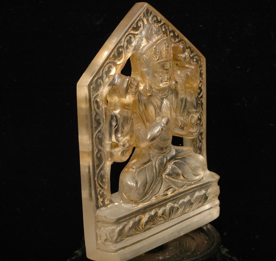 Crystal sculpture of the Chenrezig Buddha
