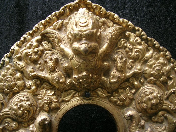 Copper gilded prabhamandala