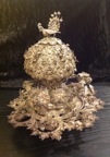  Perfume dispenser