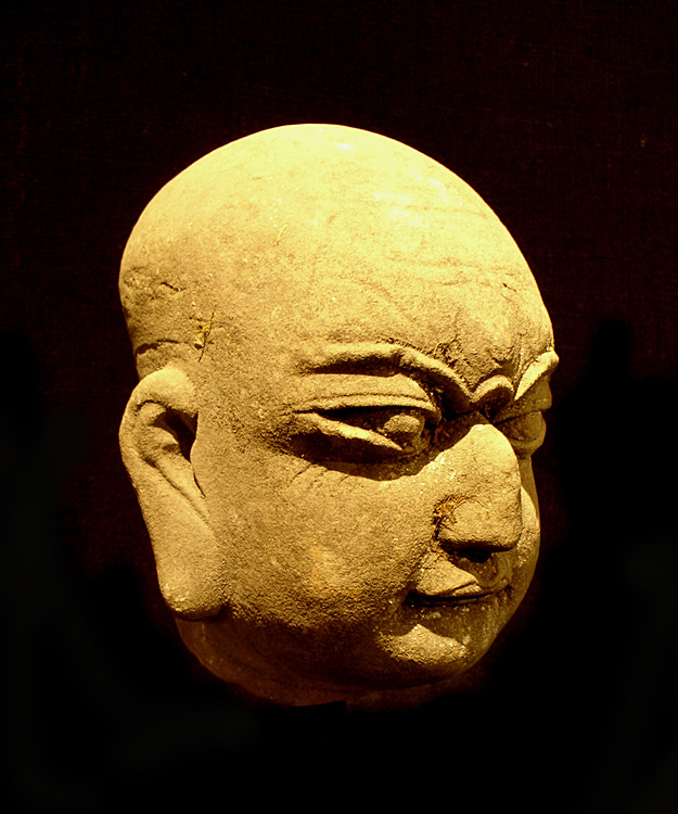 Lohan Head