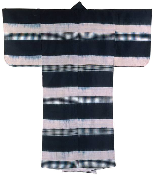 Noh costume, kimono of <i> noshime</i> type