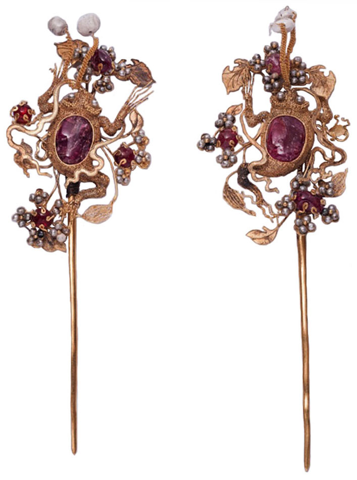 A Pair of Ruby, Gold and Pearl Hairpins