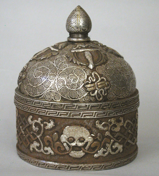 Drup Phor Container