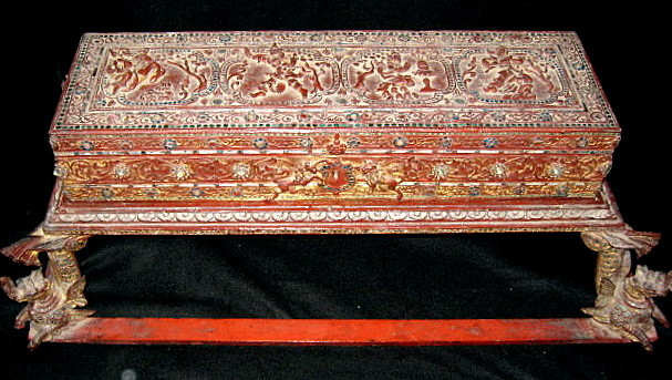 Kammawassa chest with manuscript, wrapper, cord and place marker