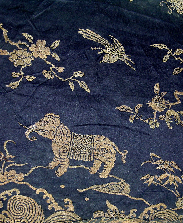 A fine gold-wrapped thread brocaded silk panel