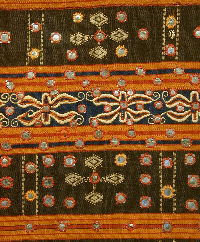 TAPIS / Woman's Ceremonial Garment