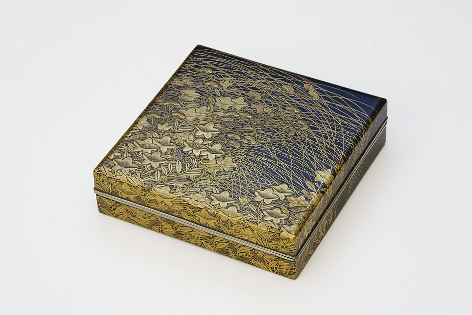 Lacquer box decorated with autumn grasses