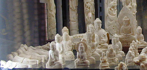 Low quality Buddhas