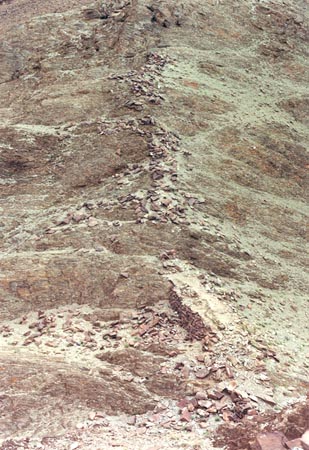  A section of the ramparts of a Mon mkhar,