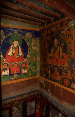 One wall (left) of Baiya's upper gallery has already been repainted, but the new paintings use cheap acrylic pigments and cannot match the craftsmanship of the original

