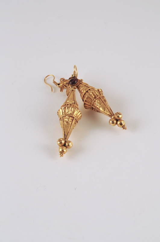 Gold Ottaman earrings