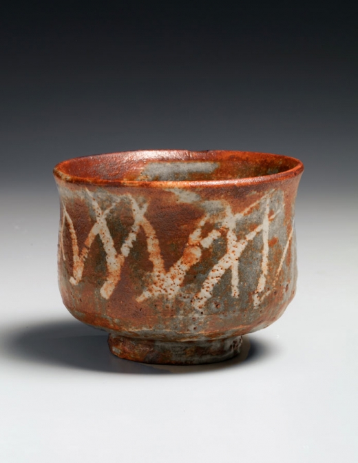 Kitaōji Rosanjin (1883-1959), <em>Nezumi-shino type straight-sided teabowl</em>