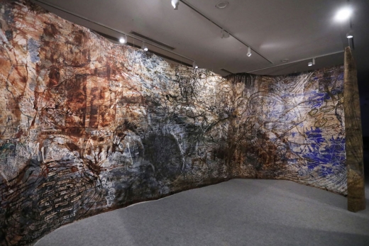 Jayashree Chakravarty, <em>Unfoldings: The Route Map Of Experience</em>, Installation