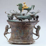 Bronze Cowrie Container with Gilt Warrior and Four Oxen