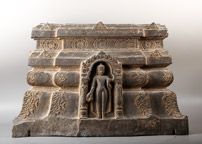 Pedestal picturing a Buddha