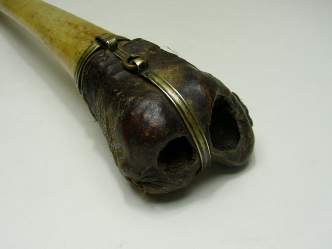 Kangling (bone trumpet)